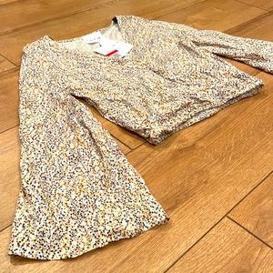 Flare Sleeve Crop Blouse